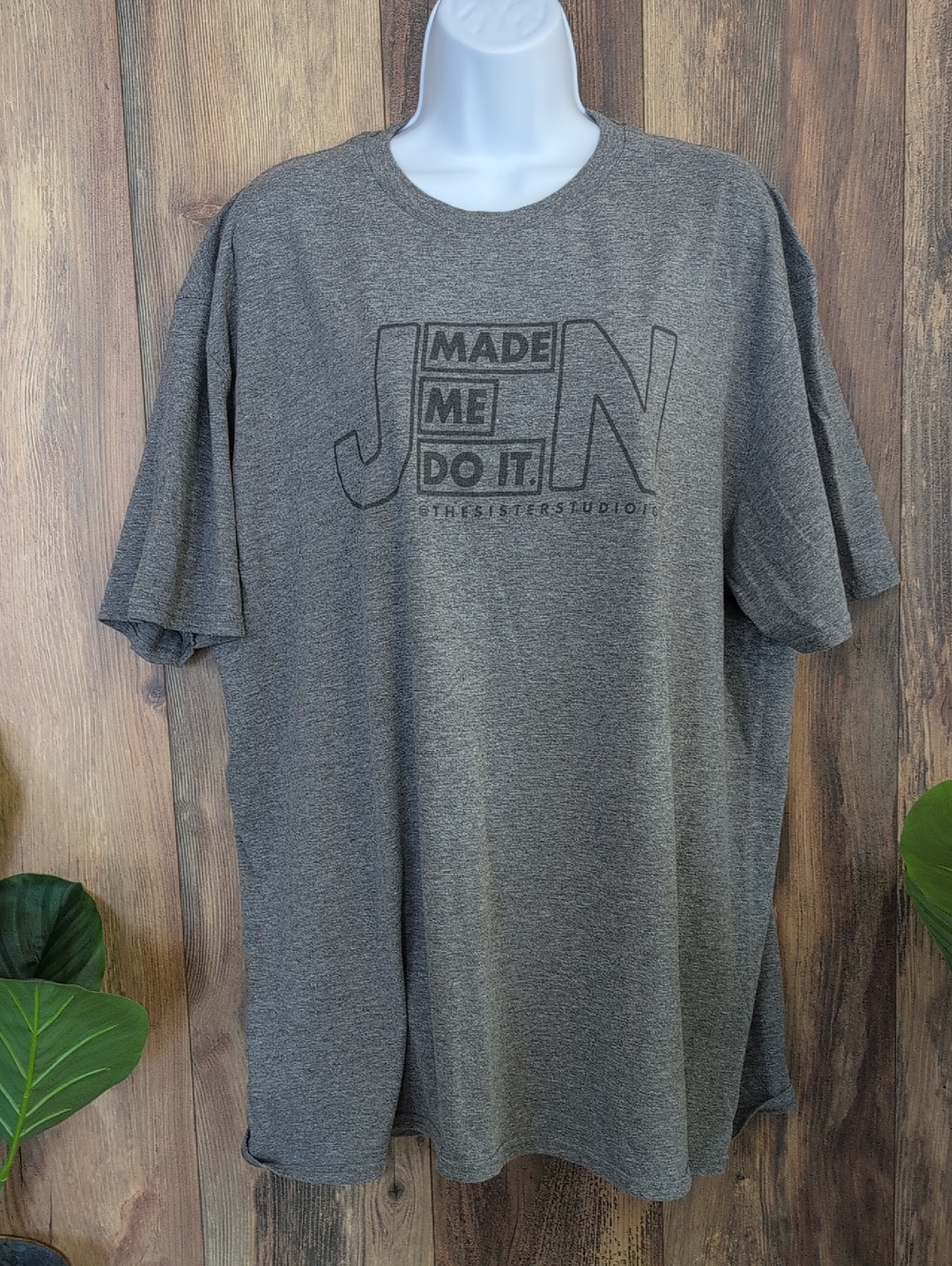 Anvil Gray Graphic "Jen Made Me Do It" Jen Reed Sister Studio Tee 2XL   AC170